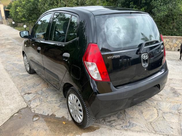 Hyundai i10 1.1 12V Comfort - Foto 2