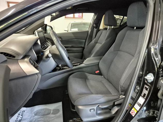 Toyota C-HR 1.8 Hybrid E-CVT Trend - Foto 6