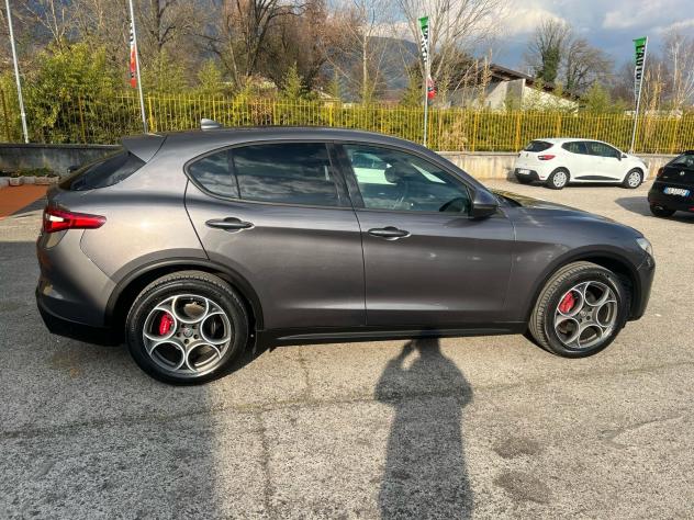Alfa Romeo Stelvio 2.2 Turbodiesel 190 CV AT8 Q4 Executive - Foto 8