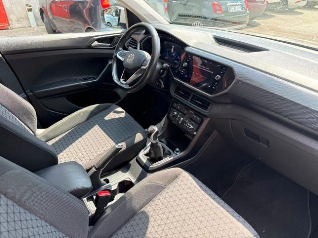 VOLKSWAGEN T-Cross 1.0 TSI Style BMT rif. 23922489 - Foto 9