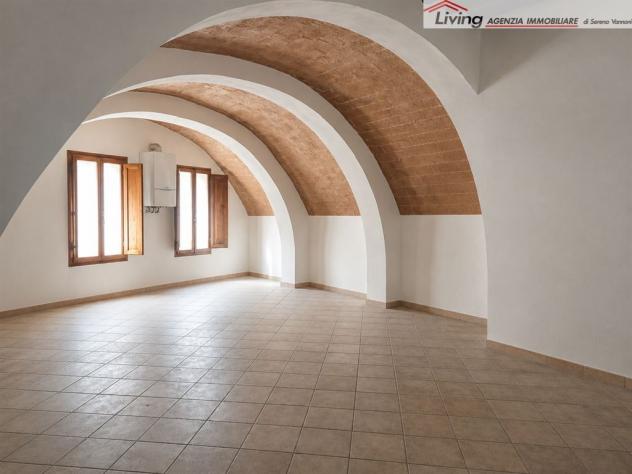 Appartamento 5 locali - Rif. V885