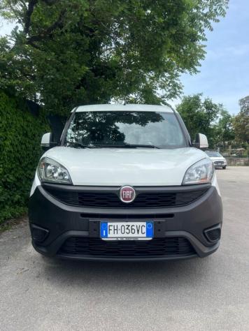 Fiat Doblo' Cargo 3 posti anteriori 1,3 mjet porta laterale scorrevole - Foto 2