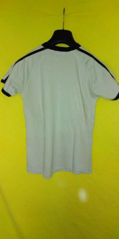 4 magliette a girocollo. Vendo anche singolarmente, 3 euro cadauna. - Foto 2