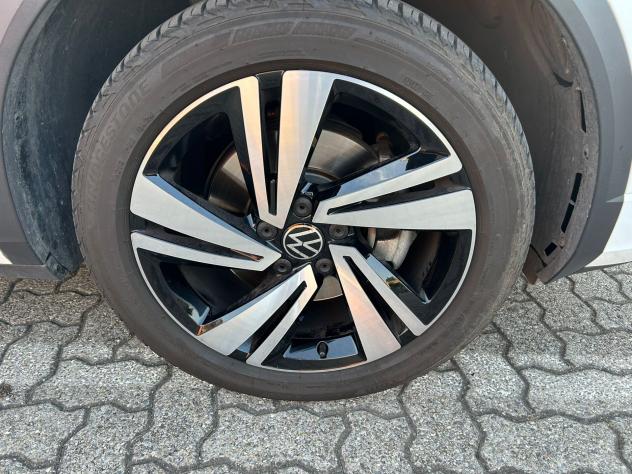 Volkswagen T-Roc 2.0 TDI SCR 150 CV DSG R-Line - Foto 9