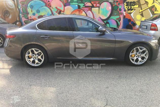 Alfa Romeo Giulia Giulia 2.2 Turbodiesel 190 CV AT8 Executive - Foto 4