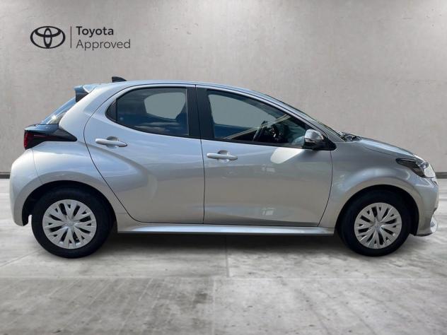 Toyota Yaris Hybrid 115 Active - Foto 3