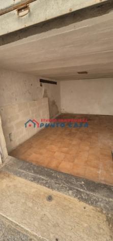 CENTRO STORICO – Via Badia Nuova – N. 2 garage bici e moto/magazzini/depositi – 15 mq circa cad. Euro 150 cad. - Foto 4