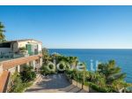 Villa di 172 m² con più di 5 locali in vendita a Sanremo