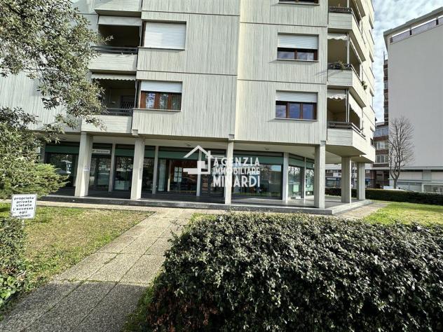 LUGO – ZONA STAZIONE | AMPIO IMMOBILE COMMERCIALE A REDDITO - Foto 12