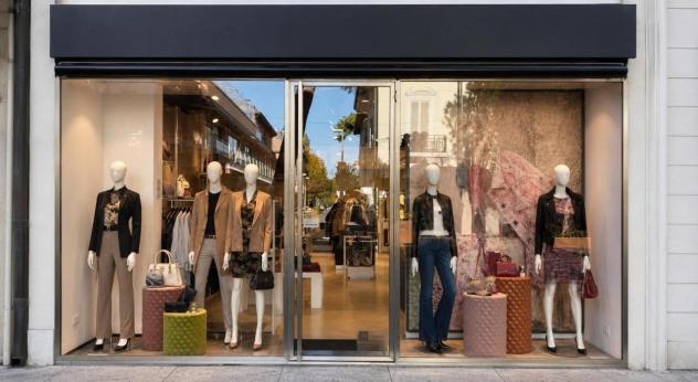 Abbigliamento in affitto a Riccione - Foto 2