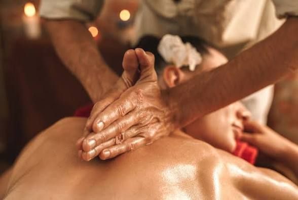 Massaggio ayurvedico