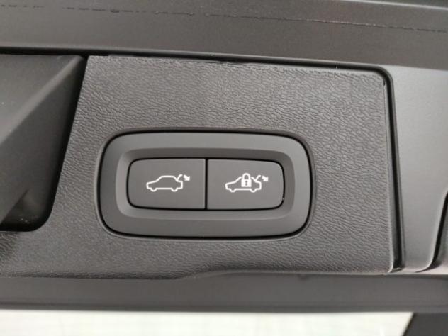 VOLVO XC60 T6 Plug-in AWD aut Plus Dark - Pronta consegna rif. 22706400 - Foto 8