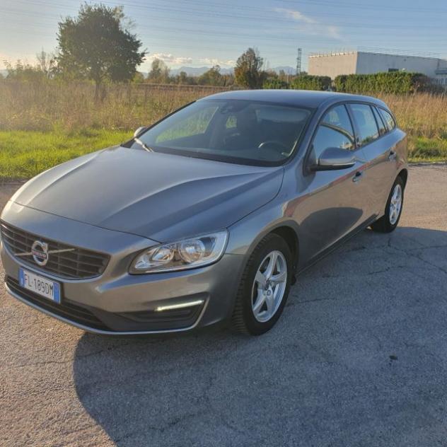VOLVO V60 D2 Geartronic Business rif. 22937115 - Foto 3