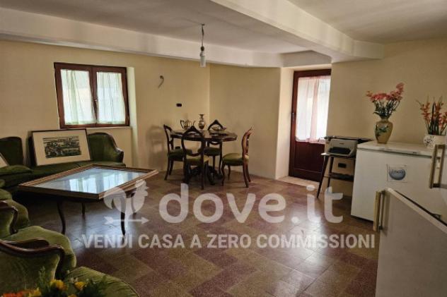 Palazzo / Stabile di 561 m² con più di 5 locali in vendita a Reggio Calabria