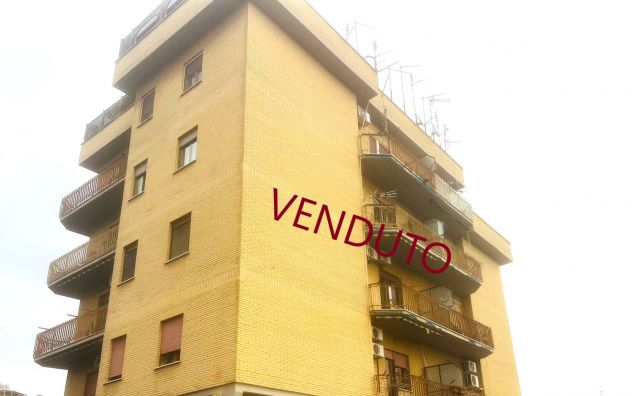 Fidene ampio 3 locali di mq 125