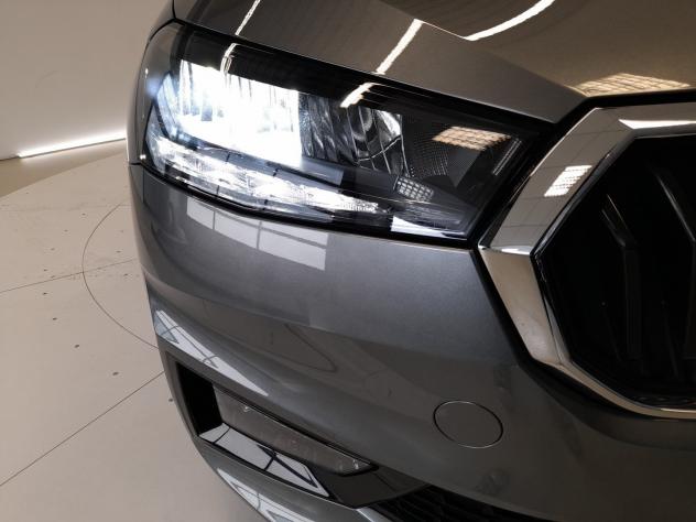 Škoda Fabia 1.0 MPI Evo 59KW STYLE - Foto 8