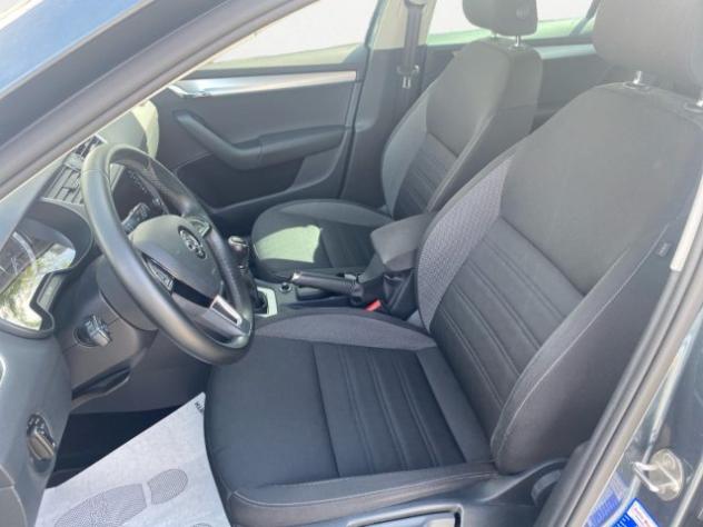 SKODA Octavia 2.0 TDI Executive rif. 24047318 - Foto 7
