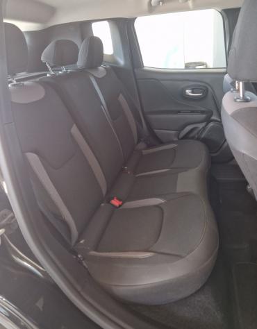 Jeep Renegade Renegade 1.5 turbo t4 mhev Limited 2wd 130cv dct - Foto 9