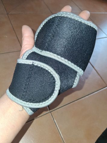 Tutore Ortopedico regolabile con velcro Mano destra  sinistra - Polso  - Pollice - Foto 6