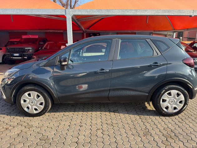 Renault Captur ADATTA A NEOPATENTATI 0.9 TCE GPL - Foto 8
