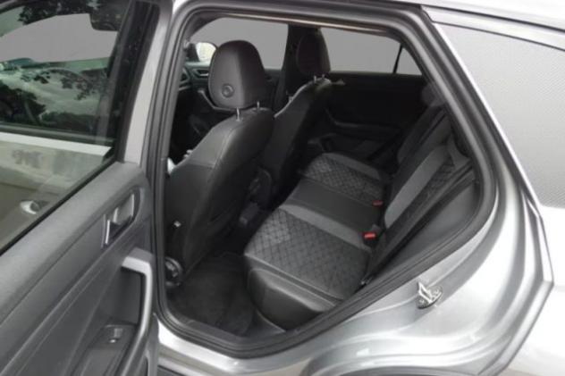 VOLKSWAGEN T-Roc 2.0 TDI SCR 150 CV DSG R-Line rif. 24117363 - Foto 8