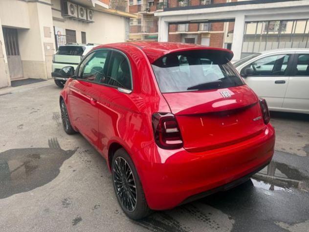 FIAT 500 1.0 Hybrid 65cv Icon + Pack Style Km Zero rif. 24109171 - Foto 6