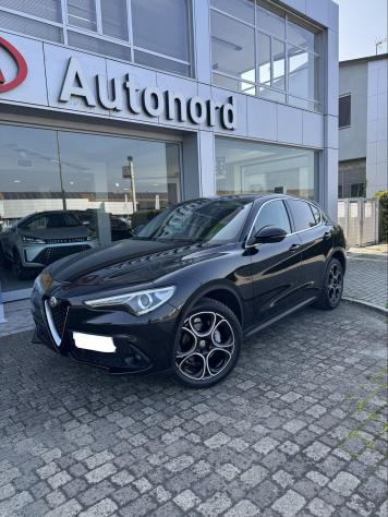 Alfa Romeo Stelvio 2.2 Turbodiesel 210 CV AT8 Q4 Super
