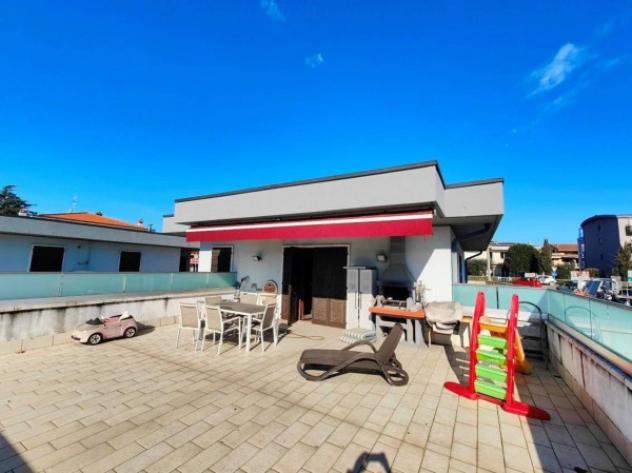Immobile in asta di 77 m², box auto in vendita a Peschiera del Garda - Foto 4