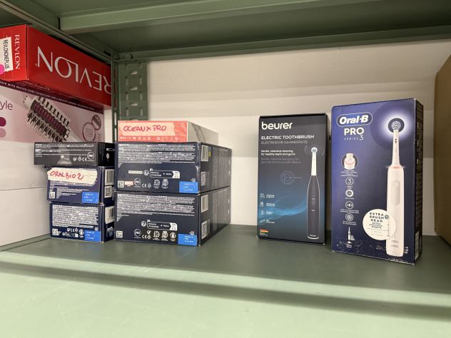 Stock prodotti, batterie, imballaggi, arredi e varie - Foto 9