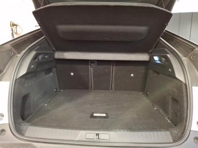 PEUGEOT 3008 3ª serie 3008 Hybrid 145 e-DCS6 GT - Foto 7