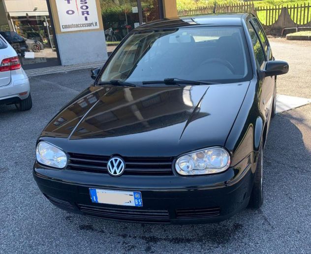 Golf serie 4^ 1.9 tdi/2000/5 porte