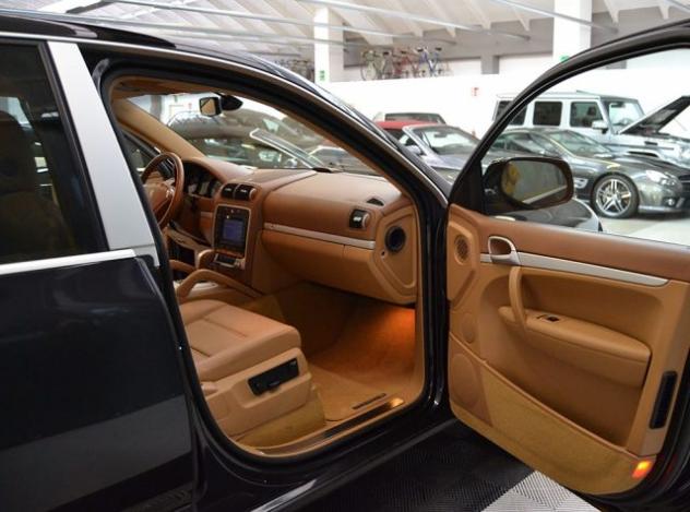PORSCHE Cayenne 3.6 Tiptronic Km 86.000 Ufficiale Italia rif. 23709384 - Foto 4