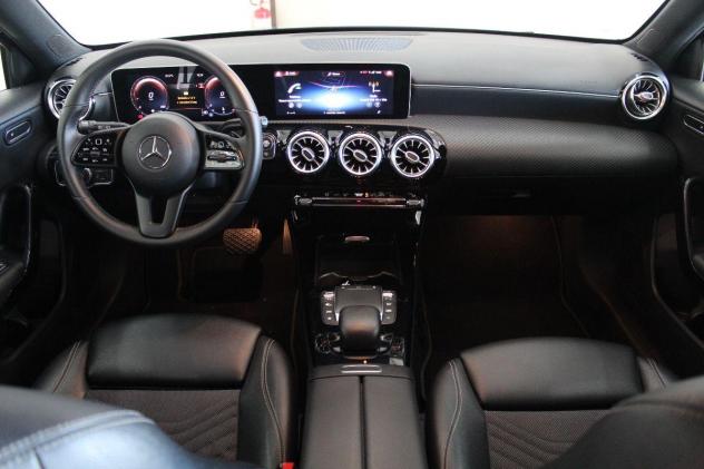 MERCEDES - Classe A - A 180 d Automatic Business Extra ( Schermi 10 pollici + Kit Luci + Cerchi Bruniti ) - Foto 7