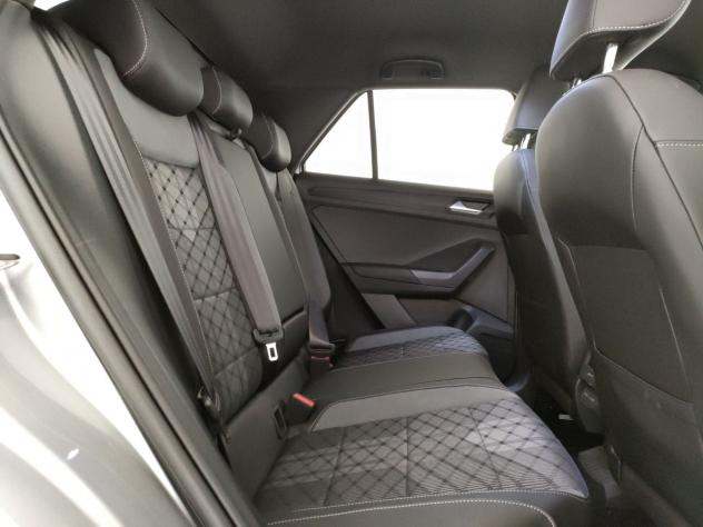 Volkswagen T-Roc Nuovo R-Line 1.0 TSI 81 kW (110 CV) Manuale - Foto 10