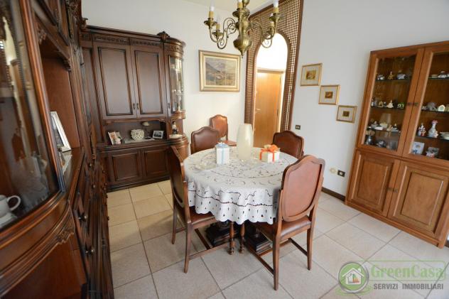 APPARTAMENTO di 4 vani e di 112 mq (CAVENAGO DI BRIANZA) rif. IGC 4 L 85 VIA DANTE - Foto 14