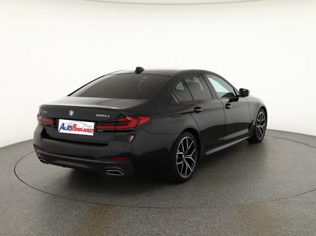 BMW Serie 5(G30/31/F90) 520d 48V xDrive Msport - Foto 5