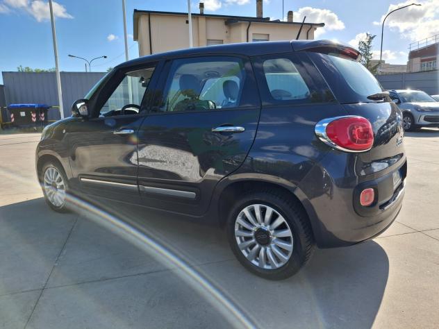 Fiat 500L 1.4 BENZINA 95 CV. Urban-EURO 6b- - Foto 6