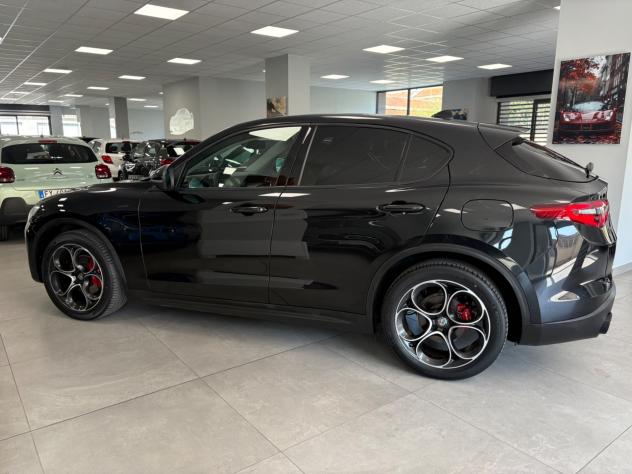 Alfa Romeo Stelvio 2.2 Turbodiesel 190 CV AT8 Q4 Sprint - Foto 7