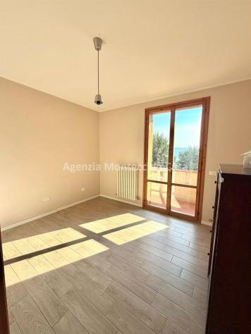 Appartamento con mansarda, garage e giardino esclusivo. - Foto 6