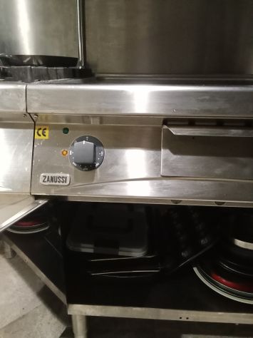 Piastra elettrica professionale Zanussi
