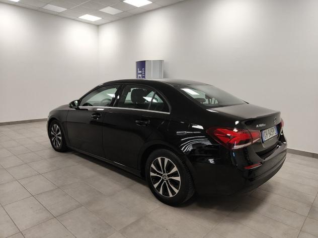 Mercedes-Benz Classe A A180d 116cv Sedan auto Camera+Sensori Pelle/Tessuto - Foto 8