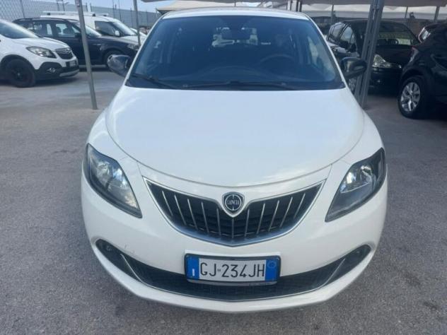 LANCIA Ypsilon 3ª serie Ypsilon 1.0 FireFly 5 porte S&S Hybrid Ecochic Gold