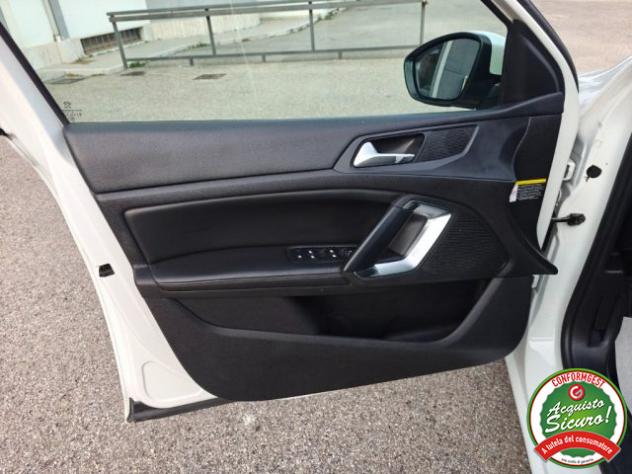 PEUGEOT 308 BlueHDi 120 S&S EAT6 SW Business rif. 24208908 - Foto 7