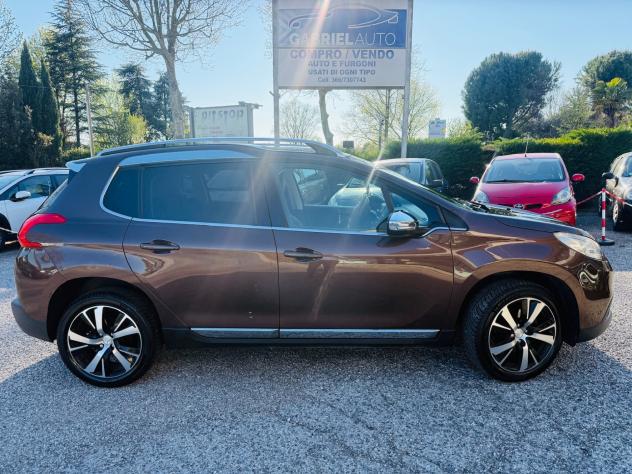 Peugeot 2008 1.6 e-HDi 115 CV Stop&Start Allure - Foto 10