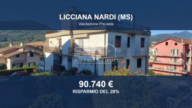 Immobile in asta di 119 m², box auto in vendita a Licciana Nardi