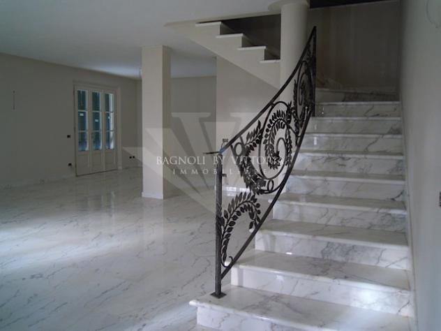 VILLA di 9 vani e di 240 mq (PIETRASANTA) rif. 533 - Foto 15