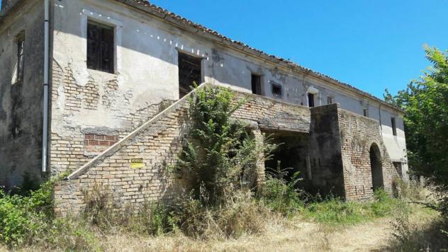 Casale in vendita a Colonnella