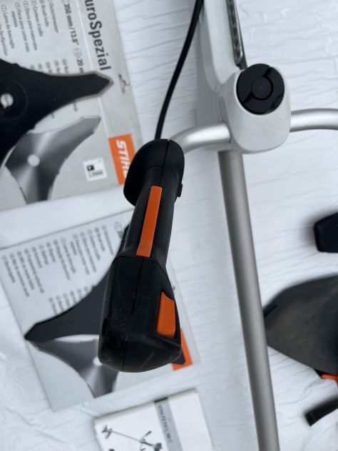 Decespugliatore STIHL 560C - Foto 7