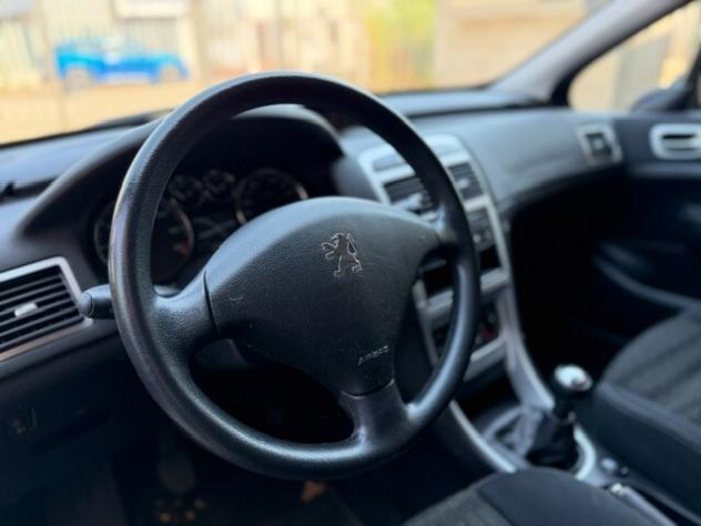 Peugeot 307 1.4 16V 5p. D-Sign Euro 4 adatta a neopatentati - Foto 8