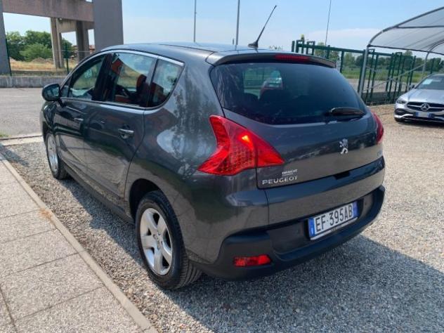 PEUGEOT 3008 2.0 HDi 150CV Business rif. 23910374 - Foto 7